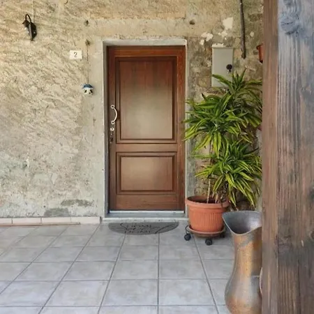 Nyaraló Alloro *